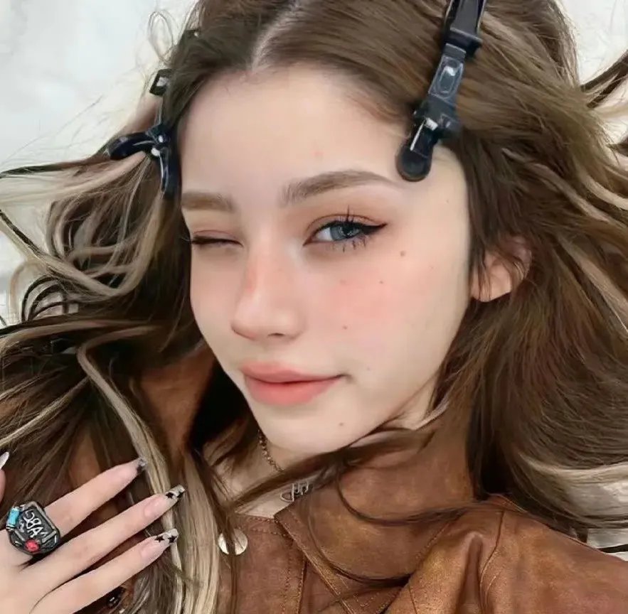 破烂千金被姐姐的原婚约者溺爱着